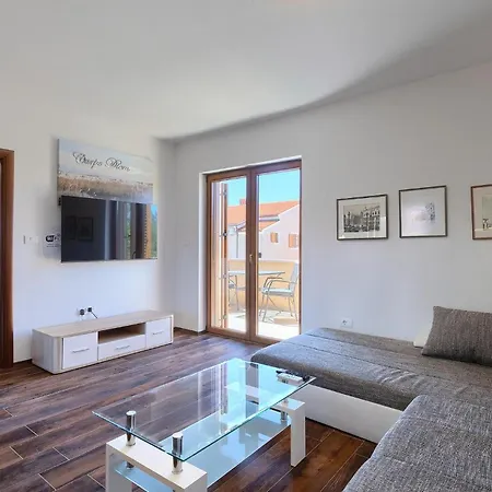 Marse Ferienhaus Pula